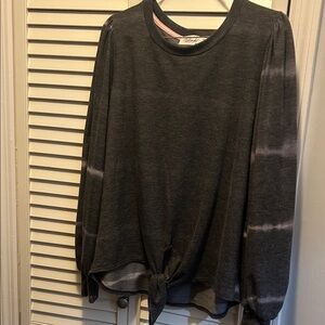 Tie front gray tie dye top